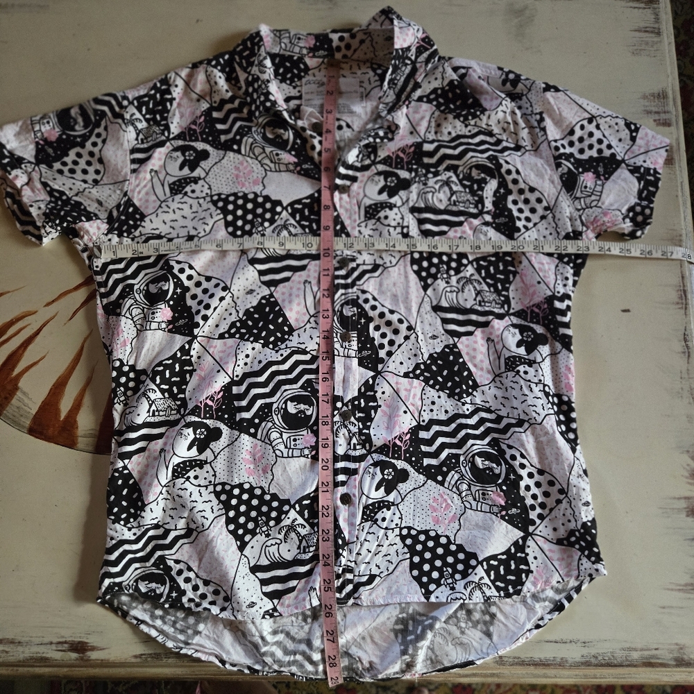 Tiiiga Campy Unisex Button Front Shirt With Outer Space And Tropical Scenery - Picture 14 of 17